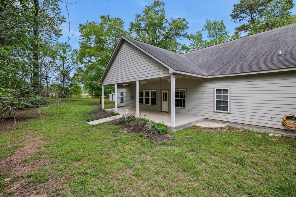 1290 Spring Ridge Road Coldspring, TX 77331