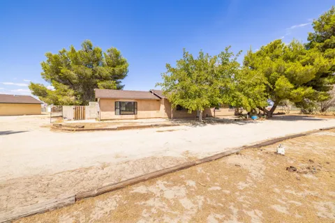 38617 E 95th Street
