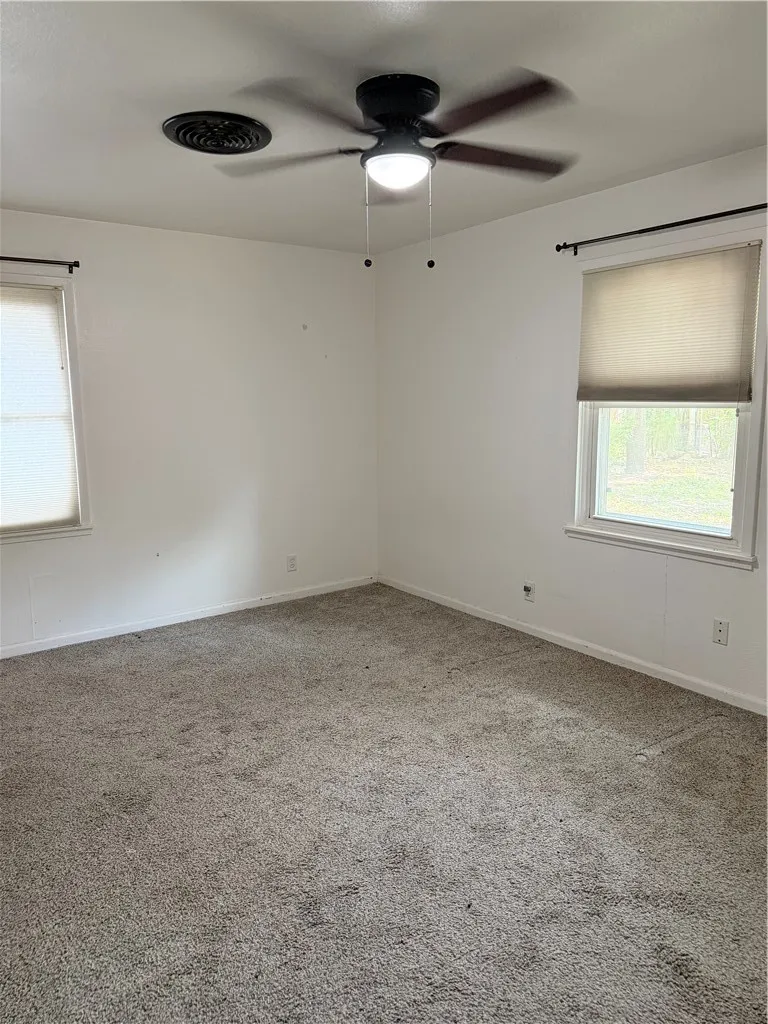 525 Grant Place Corpus Christi, TX 78411