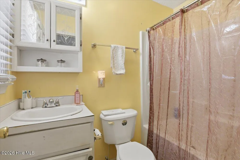 254 Capps Farm Road Hollister, NC 27844