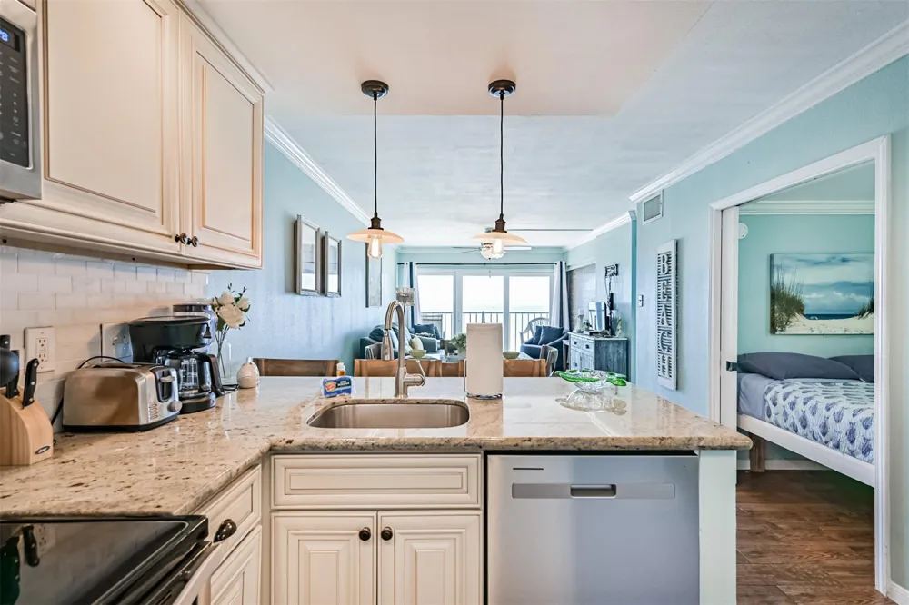 7310 Seawall Boulevard #1203 Galveston, TX 77551