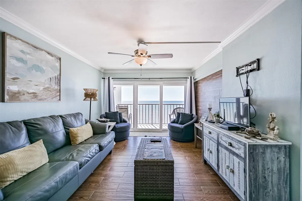 7310 Seawall Boulevard #1203 Galveston, TX 77551