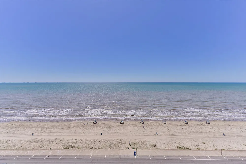 7310 Seawall Boulevard #1203 Galveston, TX 77551