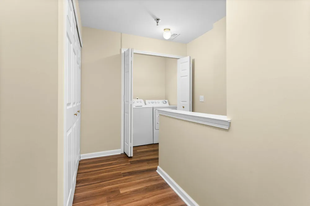 9475 Lakeside Drive Ypsilanti Charter Township, MI 48197