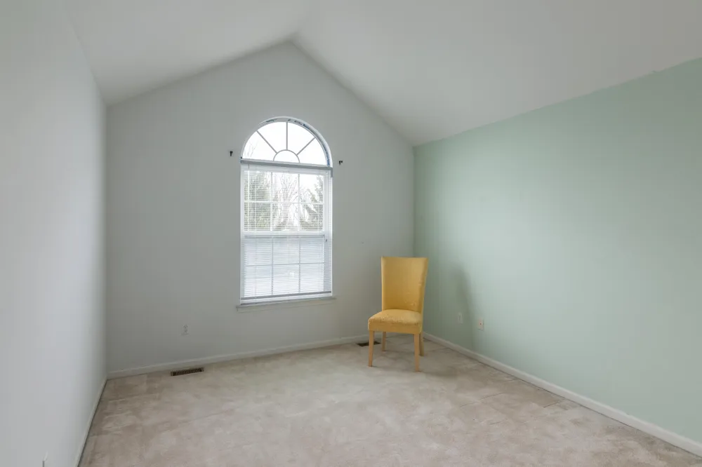 9475 Lakeside Drive Ypsilanti Charter Township, MI 48197