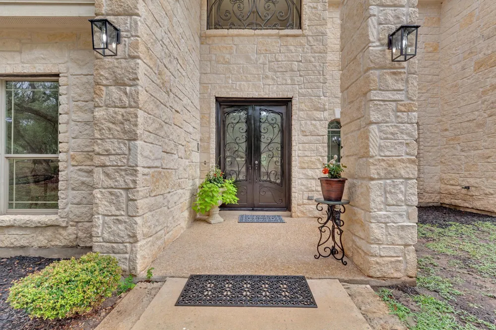 1130 Whispering Water Spring Branch, TX 78070