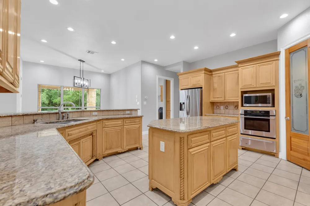 1130 Whispering Water Spring Branch, TX 78070