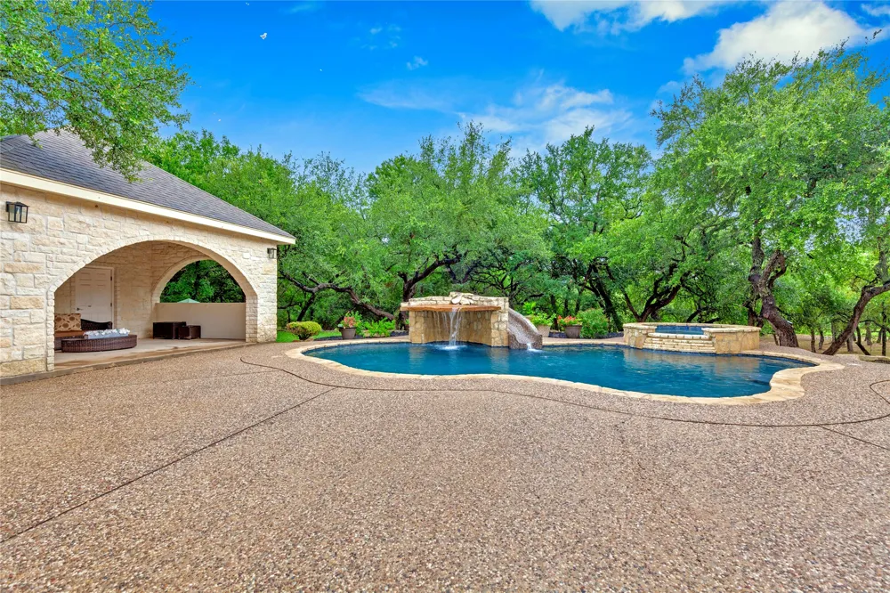 1130 Whispering Water Spring Branch, TX 78070