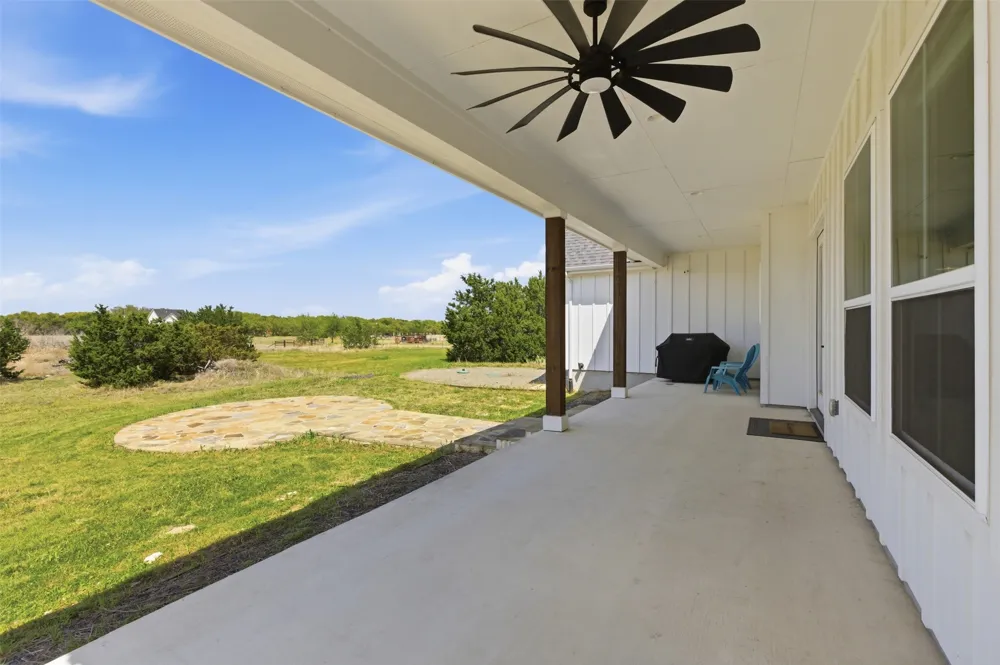 300 County Road 220 Florence, TX 76527