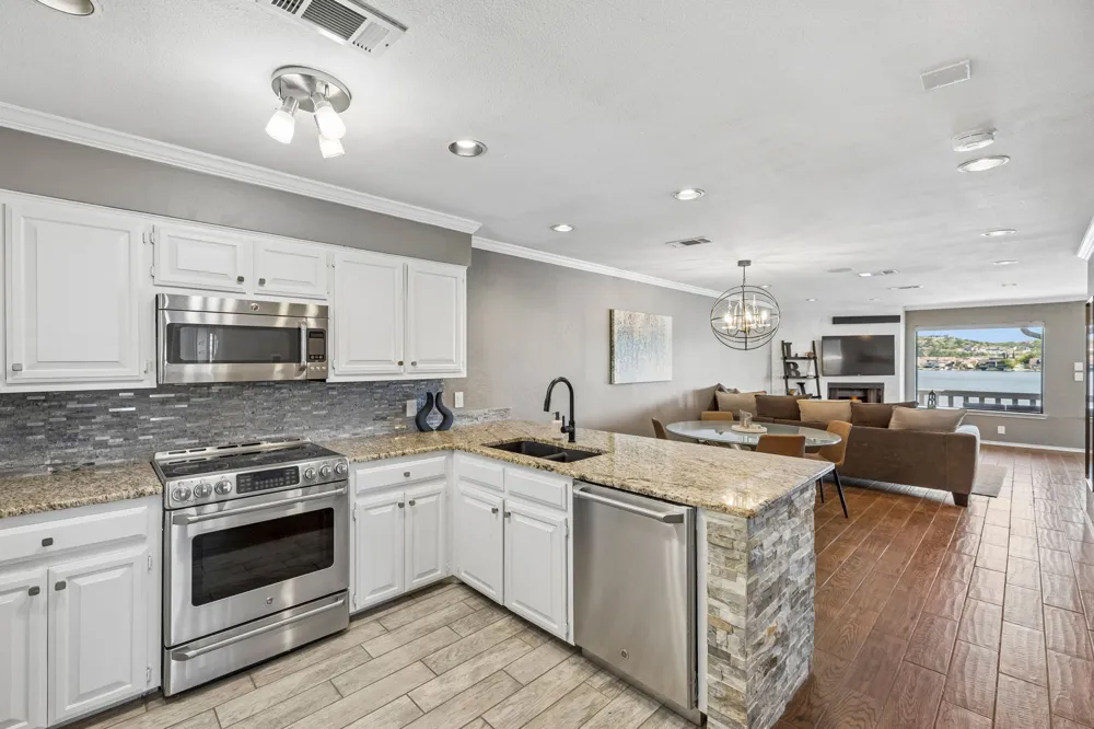 101 Island Drive Horseshoe Bay, TX 78657