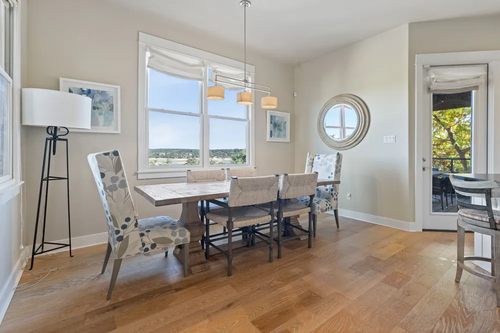 2208 Seabiscuit Cove #133 Spicewood, TX 78669