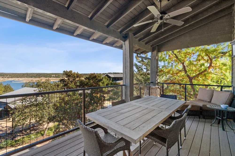 2208 Seabiscuit Cove #133 Spicewood, TX 78669