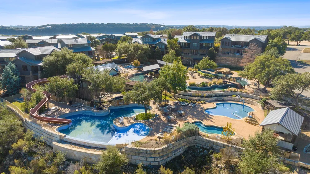 2208 Seabiscuit Cove #133 Spicewood, TX 78669