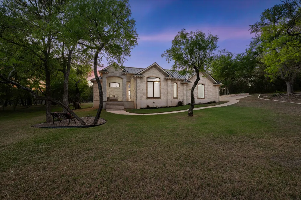 181 Whitney Run Buda, TX 78610