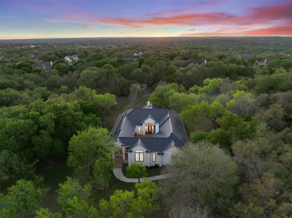 181 Whitney Run Buda, TX 78610