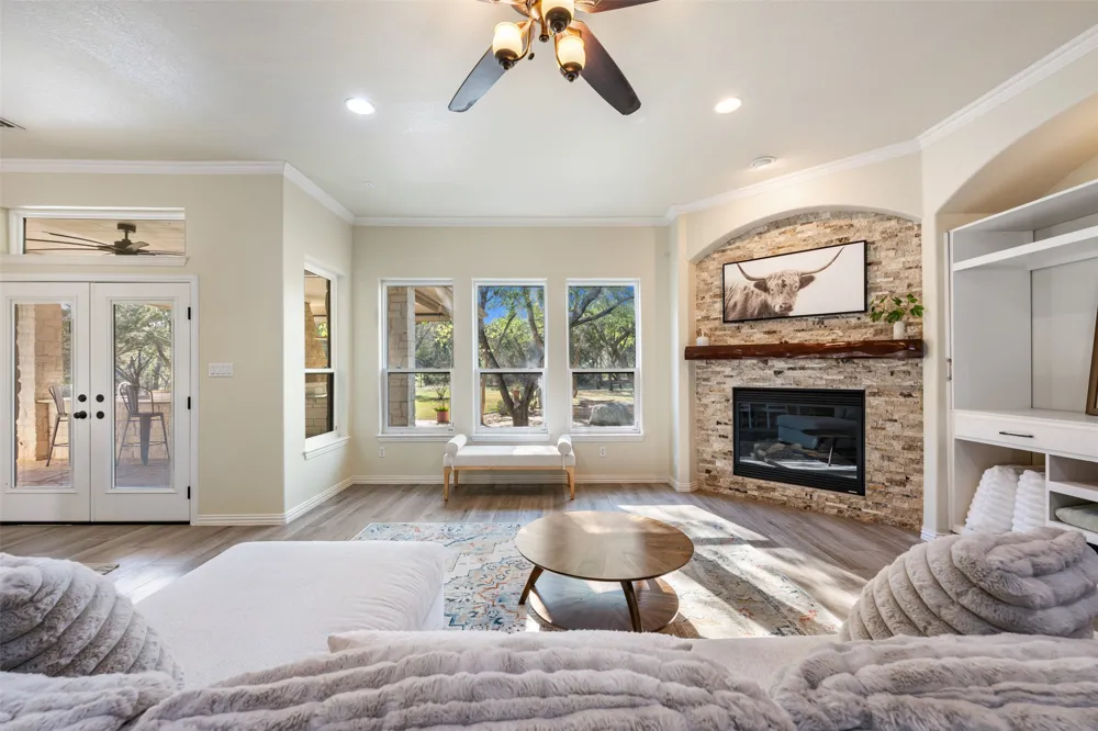 181 Whitney Run Buda, TX 78610