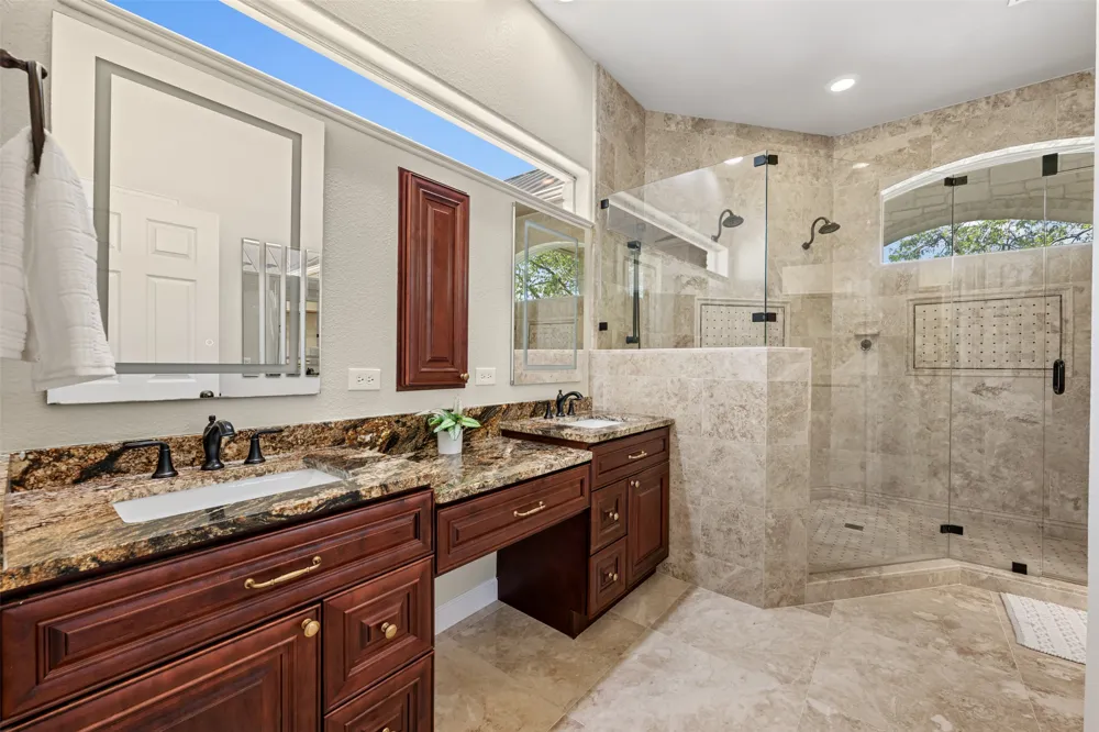 181 Whitney Run Buda, TX 78610