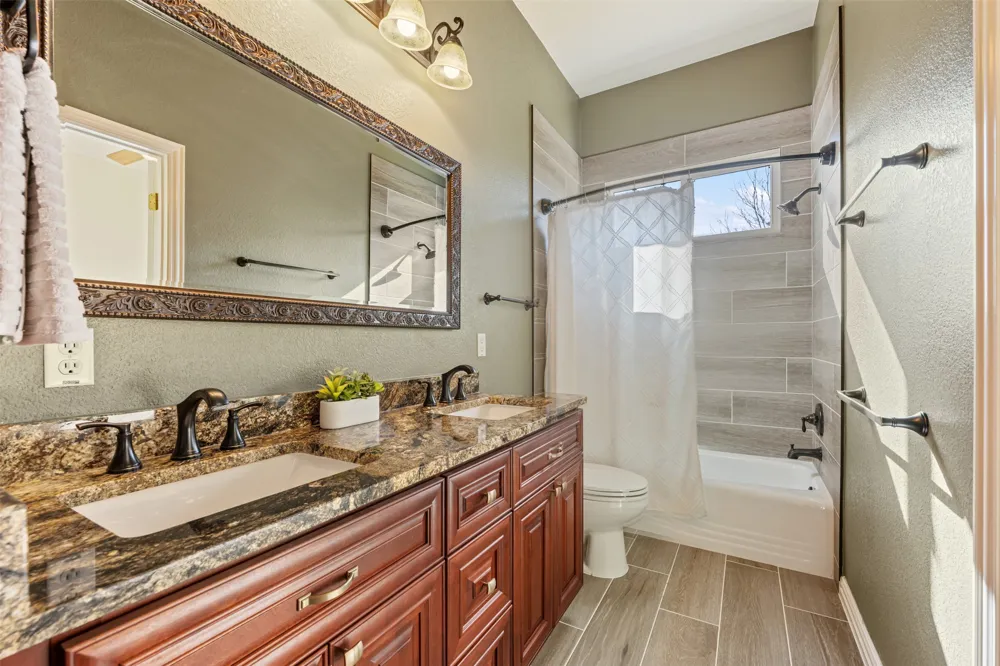 181 Whitney Run Buda, TX 78610