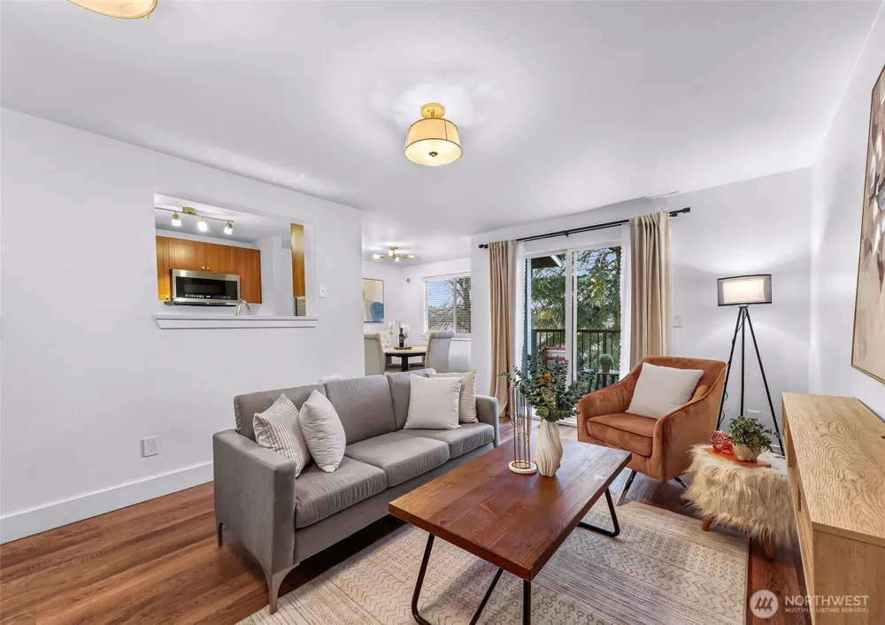 14002 NE 181st Place #A302 Woodinville, WA 98072
