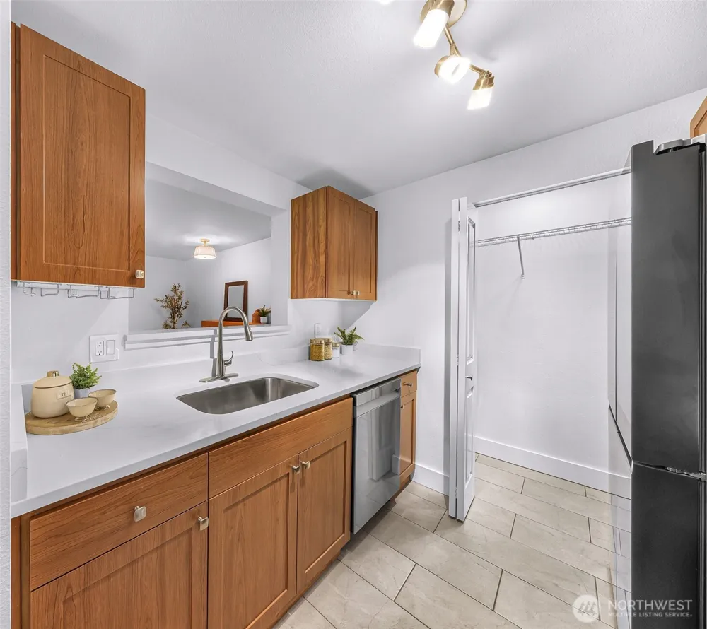 14002 NE 181st Place #A302 Woodinville, WA 98072