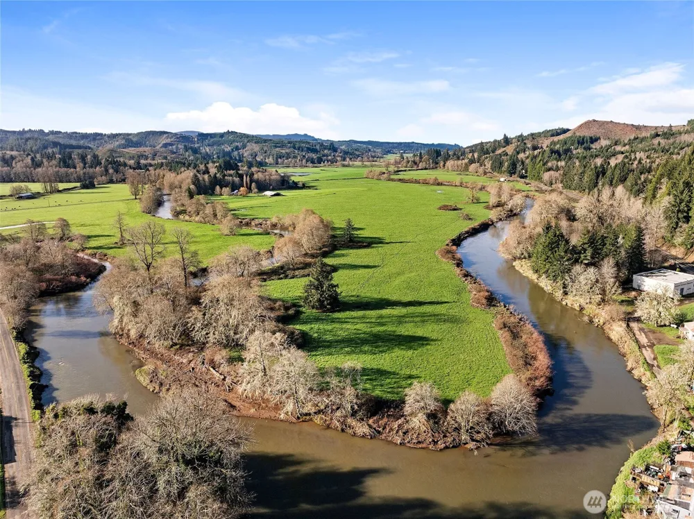471 Barr Road Grays River, WA 98621