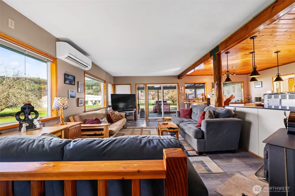 471 Barr Road Grays River, WA 98621