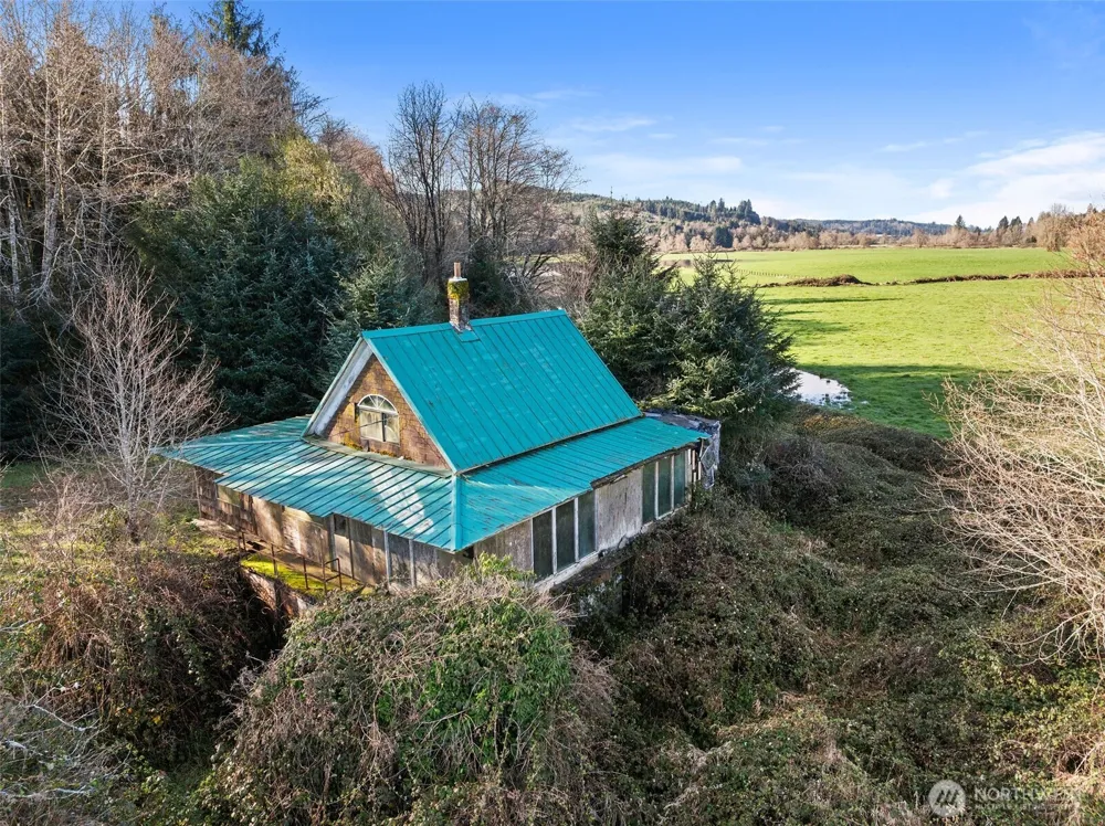 471 Barr Road Grays River, WA 98621