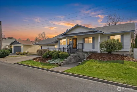 1140 SE Colonial Drive