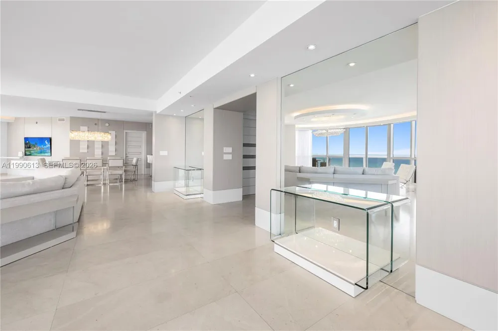 18201 Collins ave #1209 Sunny Isles Beach, FL 33160