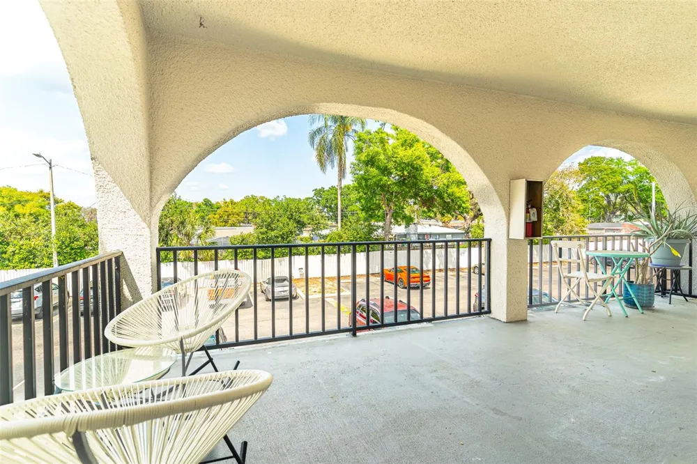 709 RUSSELL LANE #222 Brandon, FL 33510