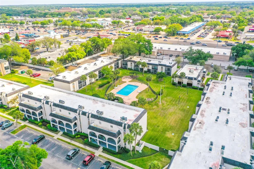 709 RUSSELL LANE #222 Brandon, FL 33510