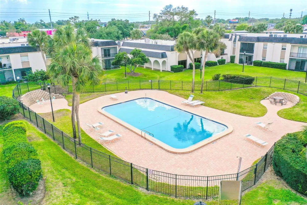709 RUSSELL LANE #222 Brandon, FL 33510
