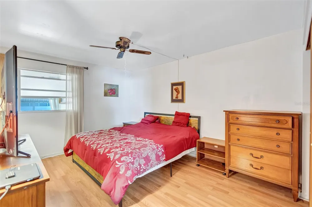 5940 21ST STREET #11 St Petersburg, FL 33714