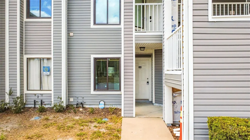 2260 GRENWICH AVENUE #2260 Orlando, FL 32817