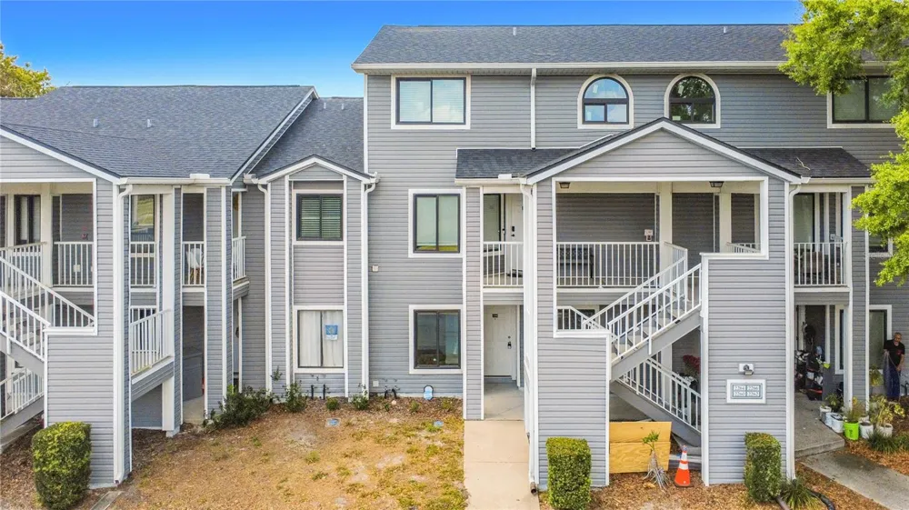 2260 GRENWICH AVENUE #2260 Orlando, FL 32817