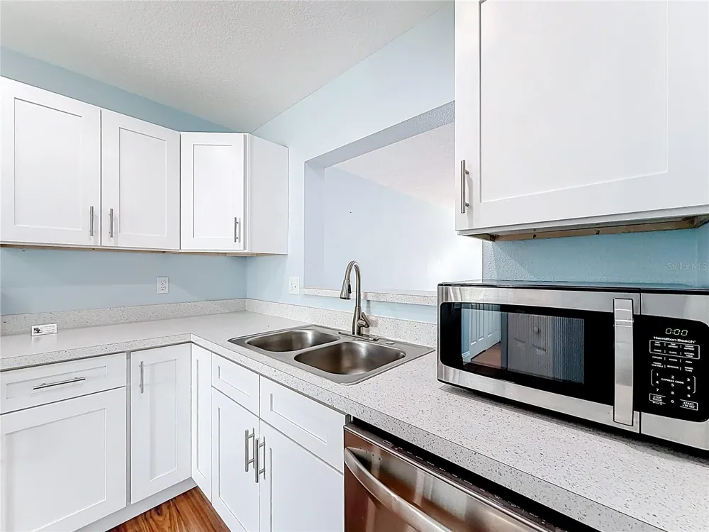 2260 GRENWICH AVENUE #2260 Orlando, FL 32817