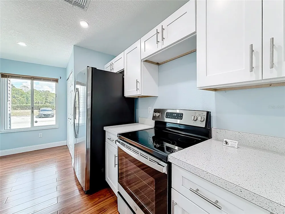 2260 GRENWICH AVENUE #2260 Orlando, FL 32817