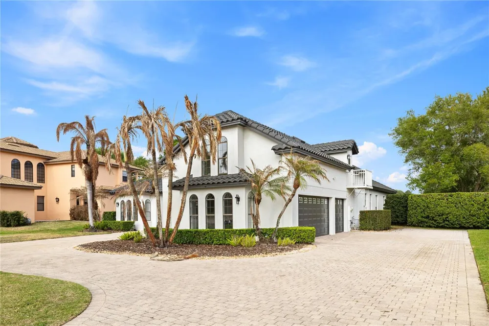 812 JOHNS POINT DRIVE Oakland, FL 34787