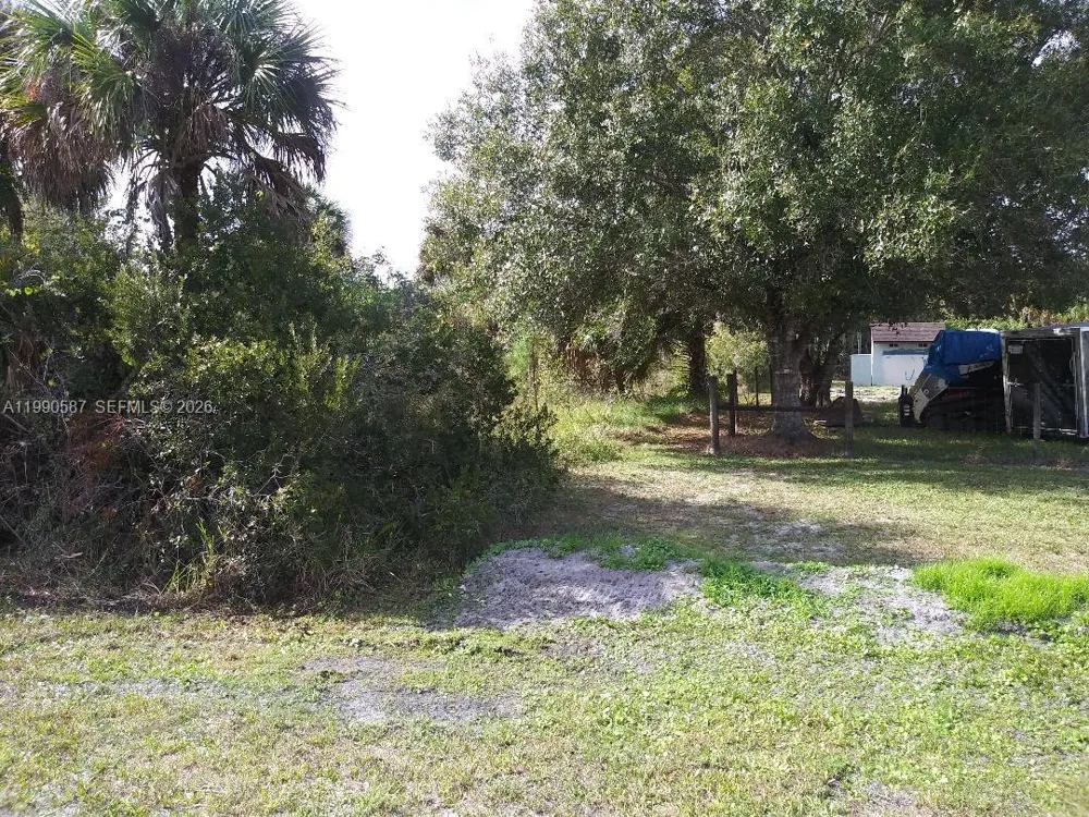 6155 Hughes Ave, Fort Myers, FL 33905
