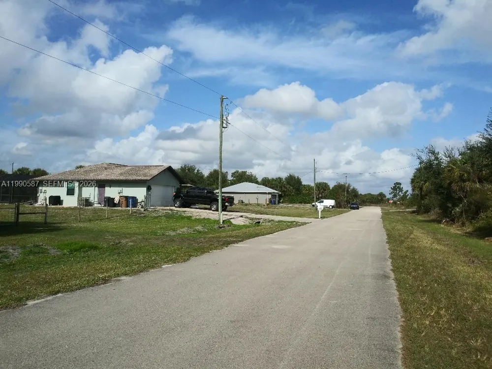 6155 Hughes Ave, Fort Myers, FL 33905