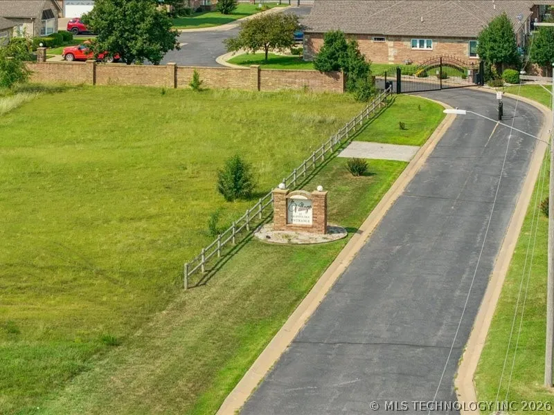 501 St Andrews Place Grove, OK 74344