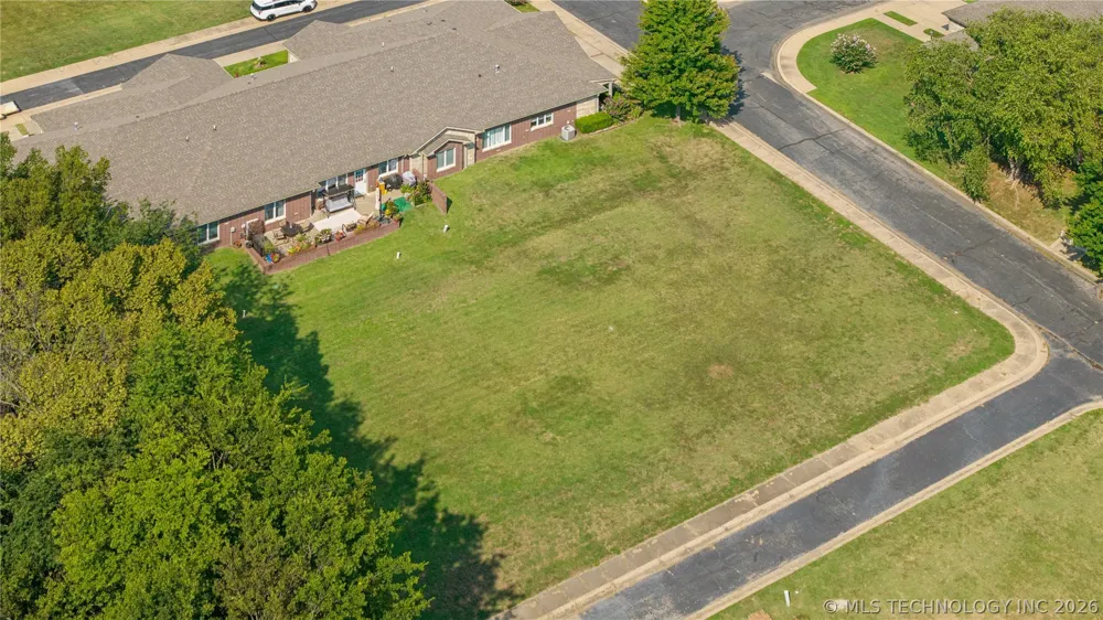 501 St Andrews Place Grove, OK 74344