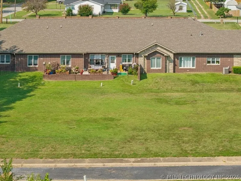 501 St Andrews Place Grove, OK 74344