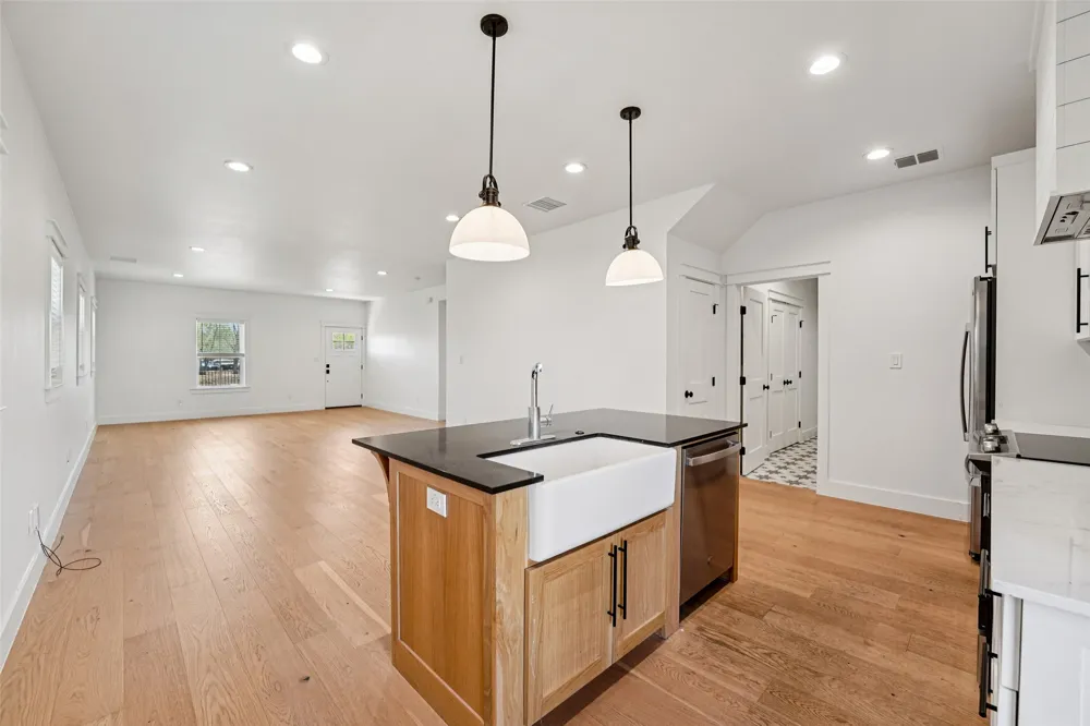 416 Stagecoach Trail San Marcos, TX 78666