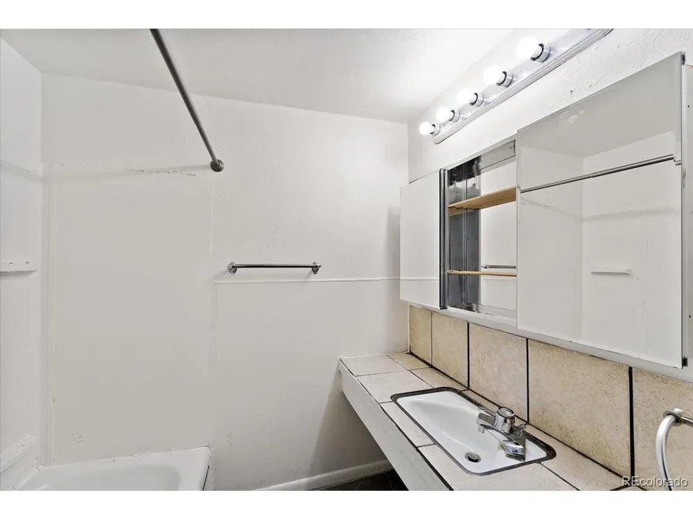 1015 W 13th Street Pueblo, CO 81003