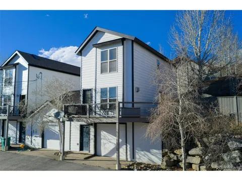 135 Fourth Street