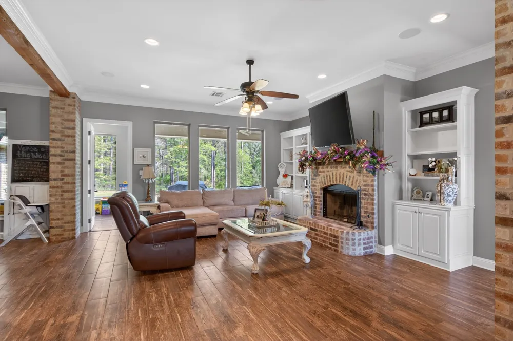 537 Ramsey Drive Stonewall, LA 71078