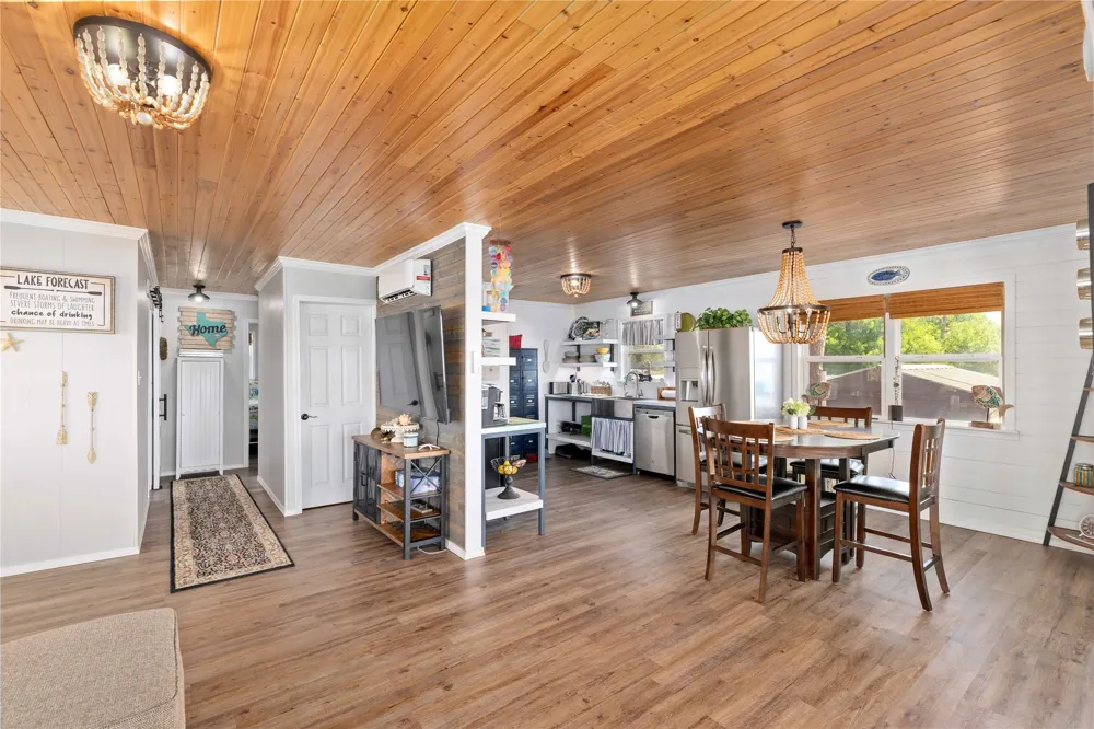 3490 Bounding Main May, TX 76857
