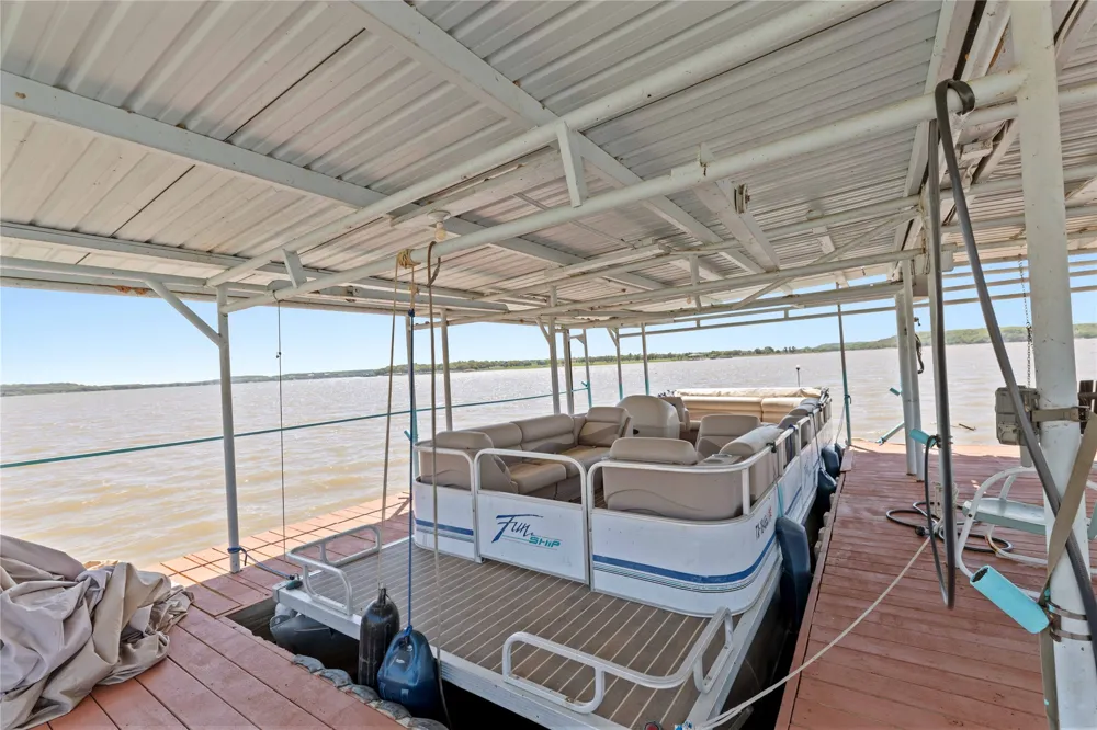 3490 Bounding Main May, TX 76857