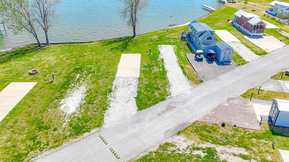 Peninsula Road Kerens, TX 75144